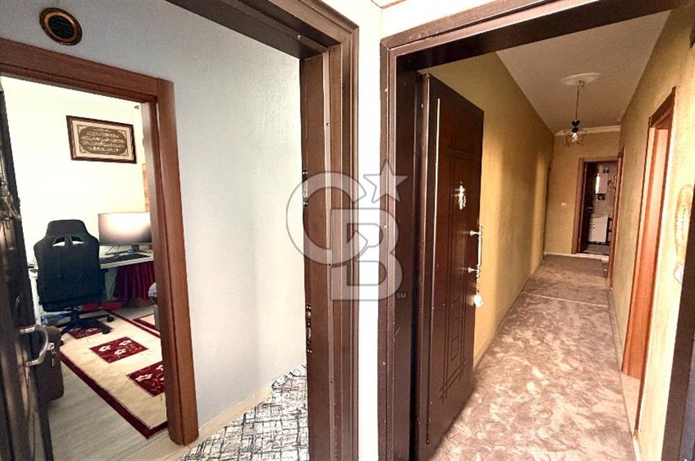 Bayraklıda Deniz Manzaralı Yatırıma Uygun Satılık Müstakil Bina 