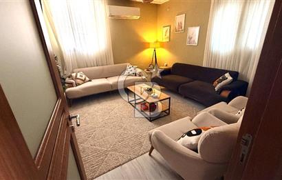 Bayraklıda Deniz Manzaralı Yatırıma Uygun Satılık Müstakil Bina 