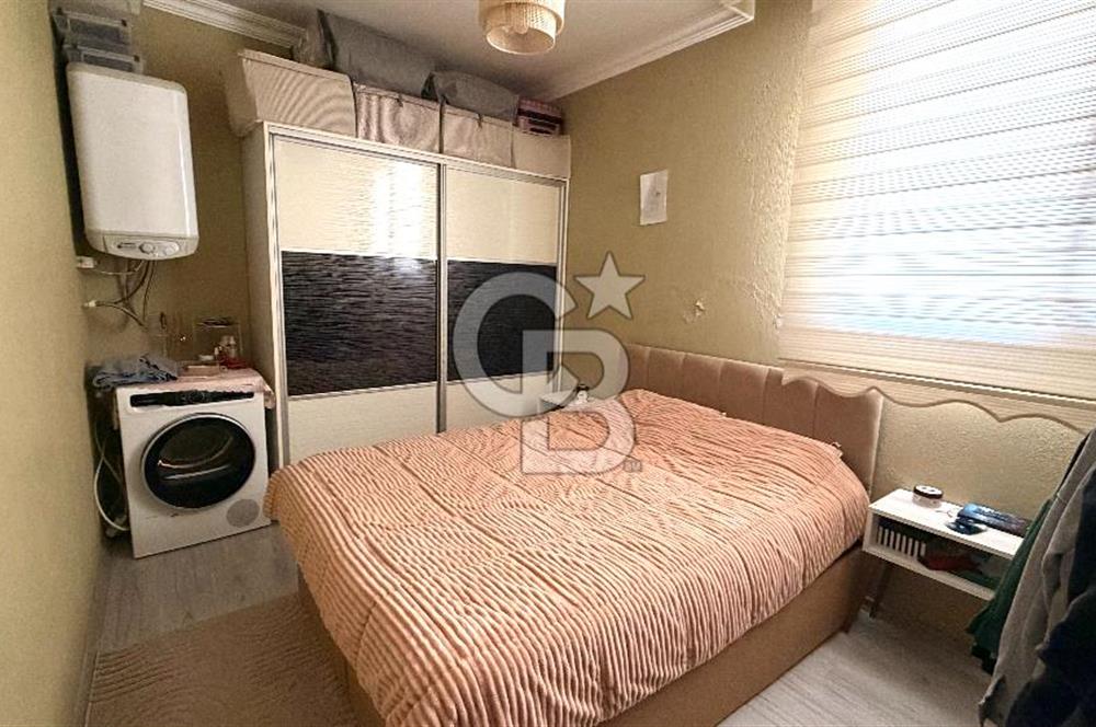 Bayraklıda Deniz Manzaralı Yatırıma Uygun Satılık Müstakil Bina 