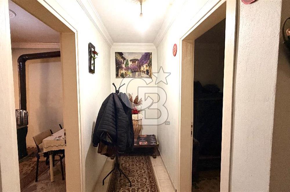 Bayraklıda Deniz Manzaralı Yatırıma Uygun Satılık Müstakil Bina 