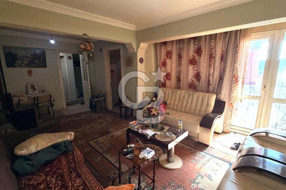 Bayraklıda Deniz Manzaralı Yatırıma Uygun Satılık Müstakil Bina 