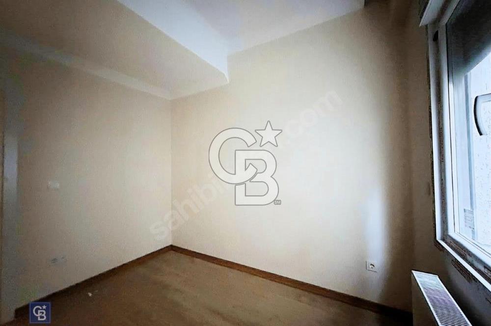 ACIBADEM CÜNEYT KOŞAL SOKAK TA KİRALIK 3+1