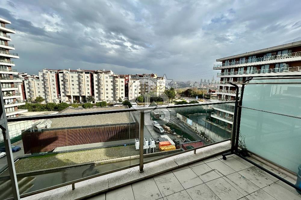 Bahçeşehir Dumankaya Satılık 1+0 Stüdyo Daire Geniş Balkonlu
