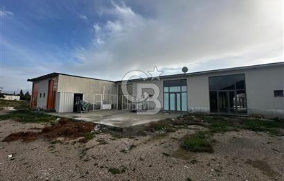 İZMİR FOÇA ILIPINAR KİRALIK DÜKKAN MAĞAZA ANAYOL ÜZERİ VİTRİNLİ