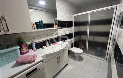 Bozyaka'da Teraslı Geniş 2+1 Kapalı Mutfaklı Ferah Daire