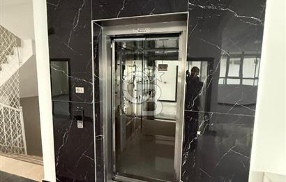 ETİMESGUT HİKMET ÖZER CADDESİ CEPHELİ KOMPLE SATILIK BİNA