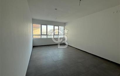 ETİMESGUT HİKMET ÖZER CADDESİ CEPHELİ KOMPLE SATILIK BİNA