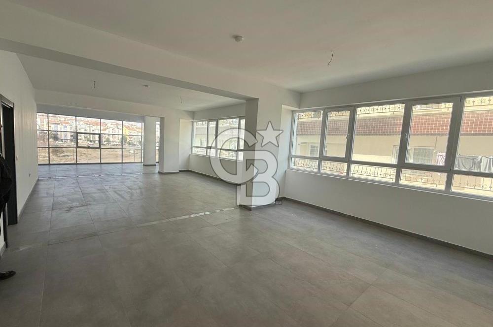 ETİMESGUT HİKMET ÖZER CADDESİ CEPHELİ KOMPLE SATILIK BİNA