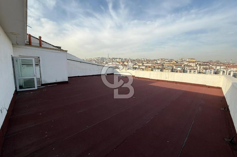 ETİMESGUT HİKMET ÖZER CADDESİ CEPHELİ KOMPLE SATILIK BİNA