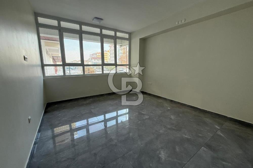 ETİMESGUT HİKMET ÖZER CADDESİ CEPHELİ KOMPLE SATILIK BİNA