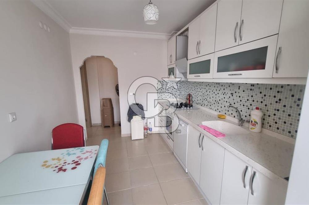 Bozyaka'da Teraslı Geniş 2+1 Kapalı Mutfaklı Ferah Daire