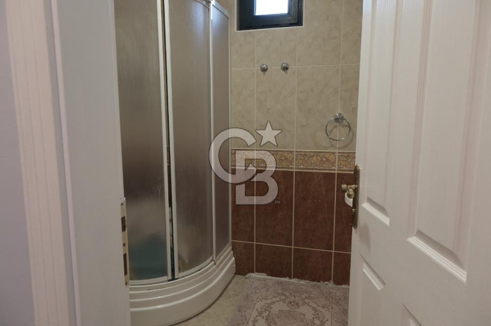 GÖLBAŞI' nda -HAVUZLU, 7/24 GÜVENLİKLİ SİTEDE SATILIK VİLLA