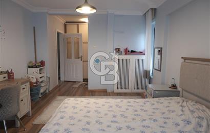 GÖLBAŞI' nda -HAVUZLU, 7/24 GÜVENLİKLİ SİTEDE SATILIK VİLLA