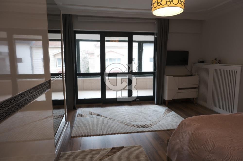 GÖLBAŞI' nda -HAVUZLU, 7/24 GÜVENLİKLİ SİTEDE SATILIK VİLLA