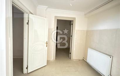 MERKEZİ KONUMDA ALSANCAK HİKMET ÖZER CADDESİ SATILIK DÜKKAN