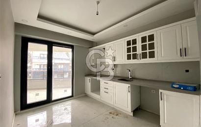 GÖLCÜK İHSANİYE MERKEZİ KONUMDA SATILIK 4+1 ÇATI DUBLEKS DAİRE