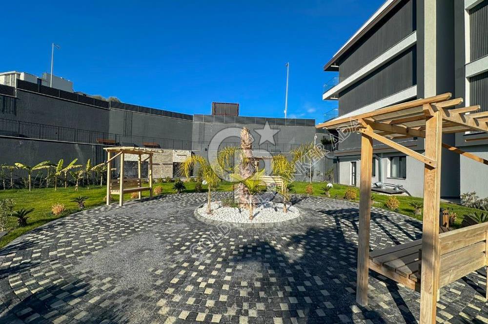 KUŞADASI DEĞİRMENDERE'DE 1+1 LÜKS DAİRE