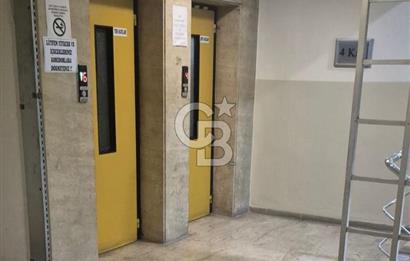 İZMİR KONAK CUMHURİYET İŞ HANI SATILIK OFİS