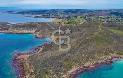 ÇANAKKALE BOZCAADA ALAYBEY DENİZE 10 METRE MESAFEDE SATILIK ARSA