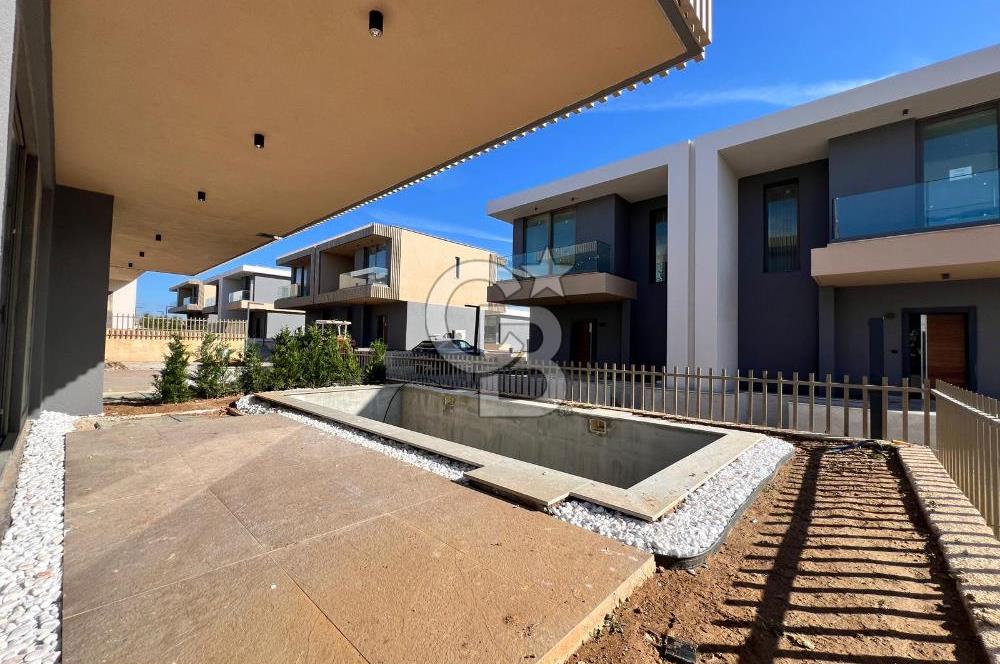 Bodrum Adabükü Sıfır | Müstakil Havuzlu 3+1 Dubleks Villa