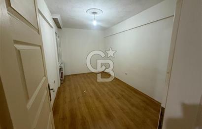 İZMİR KÜÇÜKÇİĞLİ İZBANA YAKIN MERKEZİ KONUMDA 3+1 KİRALIK DAİRE