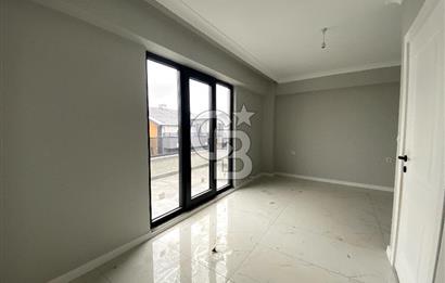 GÖLCÜK İHSANİYE MERKEZİ KONUMDA SATILIK 4+1 ÇATI DUBLEKS DAİRE