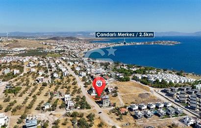 ÇANDARLI VİLLA BÖLGESİNDE DENİZ MANZARALI İMARLI SATILIK ARSA