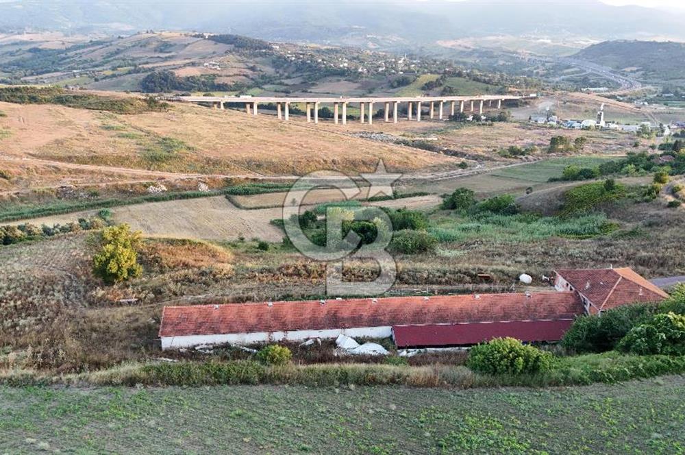 ÇİFTLİKKÖY KABAKLI DA SATILIK 47.375M2 ARAZİ VE MÜŞTEMİLAT!