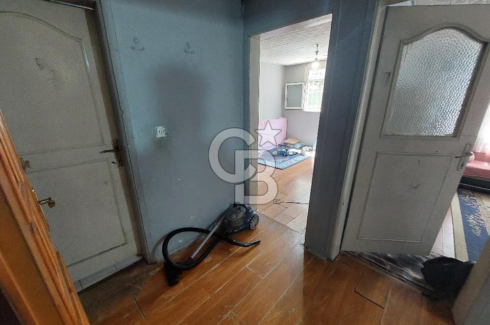 Ümraniye Cemil Meriç mah kiralık 2+1 daire müstakil ev bahçeli
