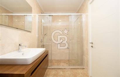 Fenerbahçe Kardelen Residenceta Katta Tek 4+1 Net 175 m² Daire