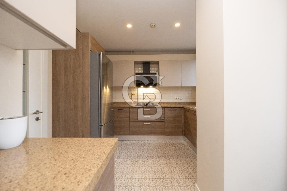 Fenerbahçe Kardelen Residenceta Katta Tek 4+1 Net 175 m² Daire