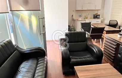 Çiğli Yenimahalle‘de ana yola 70 metre yakınlıkta büro malzemeli kiralık dükkan