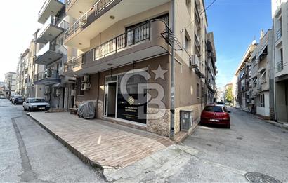 Çiğli Yenimahalle‘de ana yola 70 metre yakınlıkta büro malzemeli kiralık dükkan