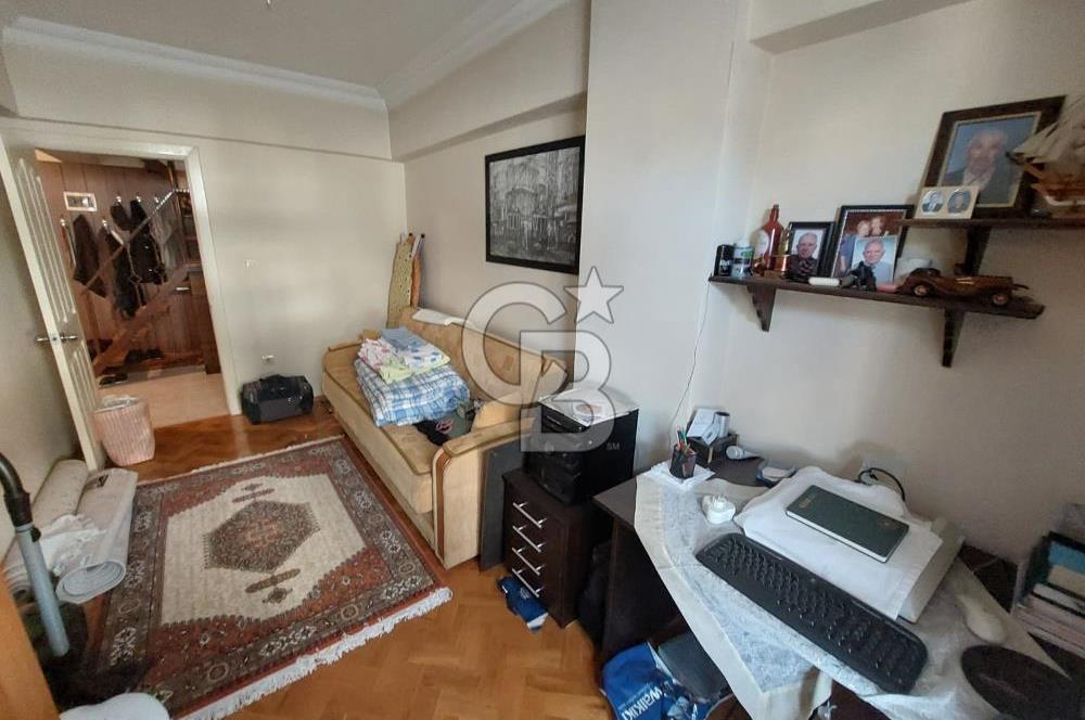 Pendik Bahçelievler Mah 230 m2 net satılık 5+2 dubleks daire