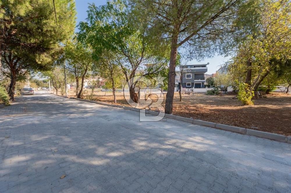 ALİAĞA ŞAKRANDA PARK MANZARALI BAHÇE KATI SATILIK 2+1