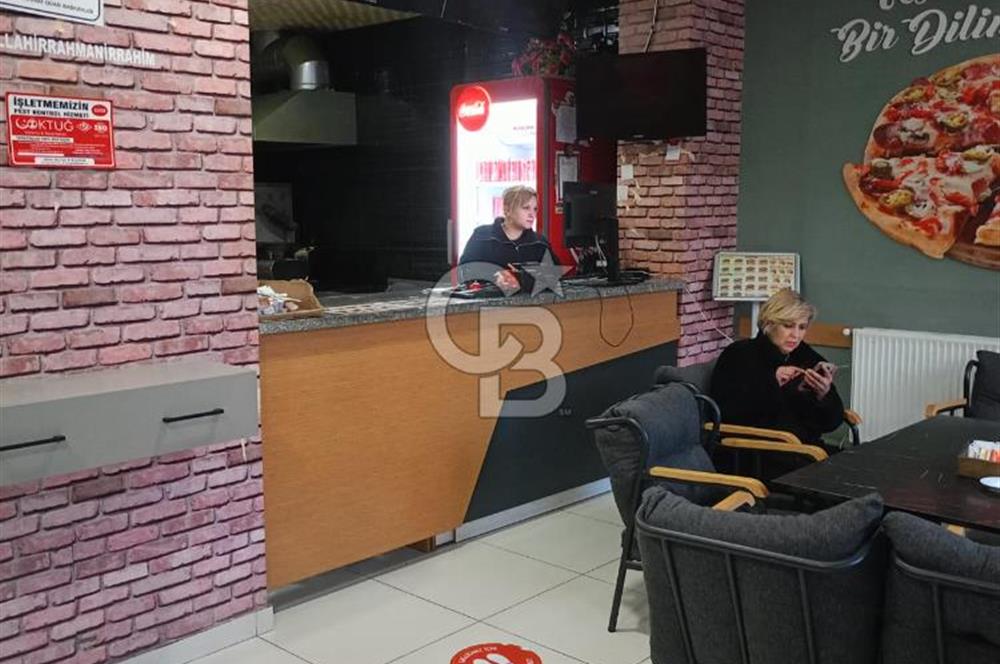 Çorum Merkez'de Gazi Caddesi'nde Devren Satılık Pizza Dükkanı