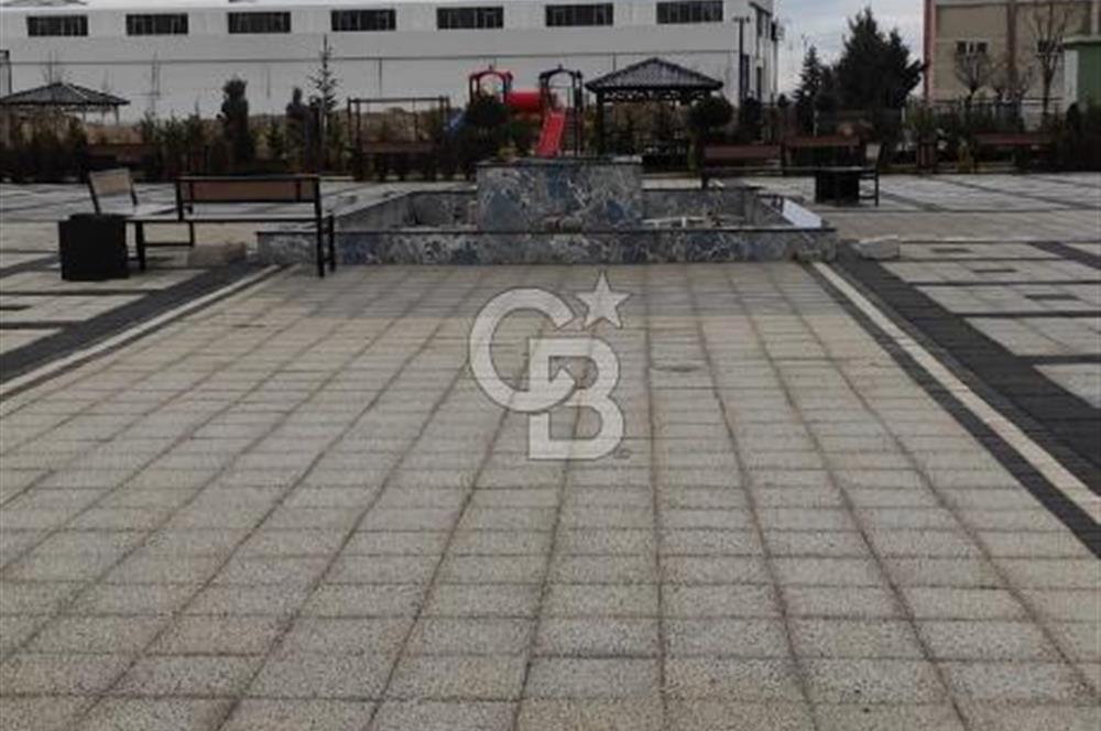 CB THREE'den KİRALIK FİRUZE EVLERİNDE 4+1 LUX DAİRE