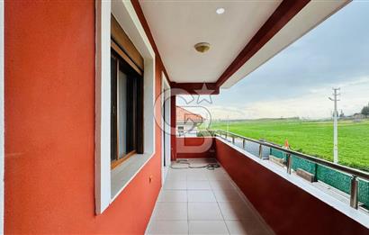 Foça Kazım Dirik Mah. Eşyalı Kiralık 3+1 Kapalı Mutfaklı Daire