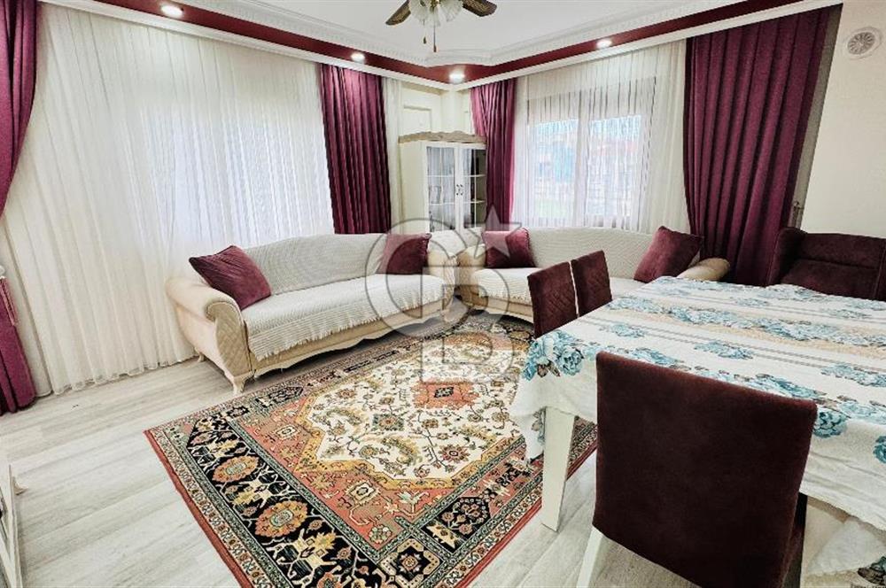 Foça Kazım Dirik Mah. Eşyalı Kiralık 3+1 Kapalı Mutfaklı Daire