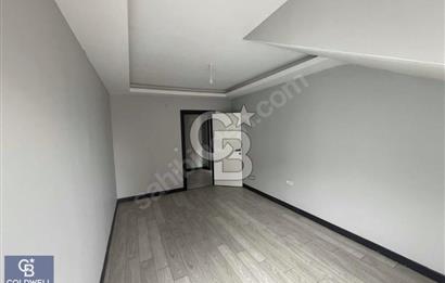 Başiskele Sahile 200 Metre Mesafede, Geniş 3+1 Satılık Daire