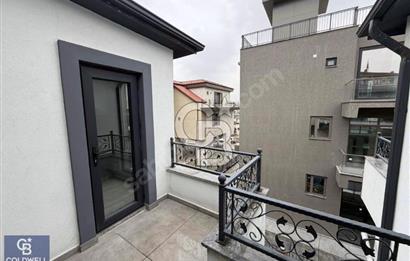 Başiskele Sahile 200 Metre Mesafede, Geniş 3+1 Satılık Daire