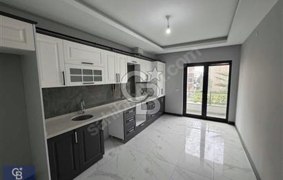 Başiskele Sahile 200 Metre Mesafede, Geniş 3+1 Satılık Daire