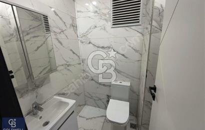 Başiskele Sahile 200 Metre Mesafede, Geniş 3+1 Satılık Daire