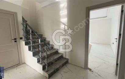 CB MAHALL'DEN MERKEZDE DENİZ MANZARALI 3+1 ÇATI DUBLEKS DAİRE