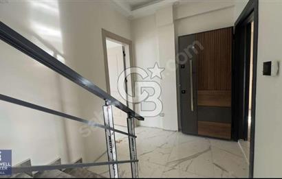 CB MAHALL'DEN MERKEZDE DENİZ MANZARALI 3+1 ÇATI DUBLEKS DAİRE