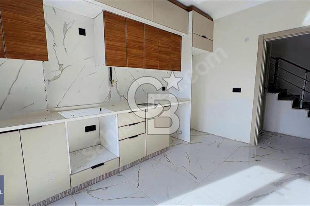 CB MAHALL'DEN MERKEZDE DENİZ MANZARALI 3+1 ÇATI DUBLEKS DAİRE