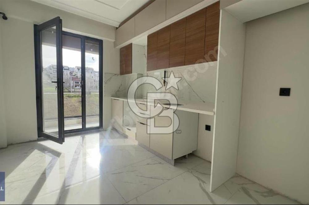 CB MAHALL'DEN MERKEZDE DENİZ MANZARALI 3+1 ÇATI DUBLEKS DAİRE