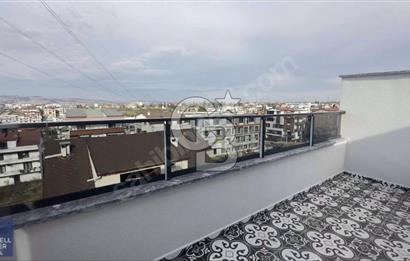 CB MAHALL'DEN MERKEZDE DENİZ MANZARALI 3+1 ÇATI DUBLEKS DAİRE