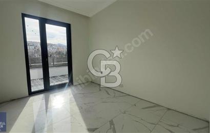 CB MAHALL'DEN MERKEZDE DENİZ MANZARALI 3+1 ÇATI DUBLEKS DAİRE