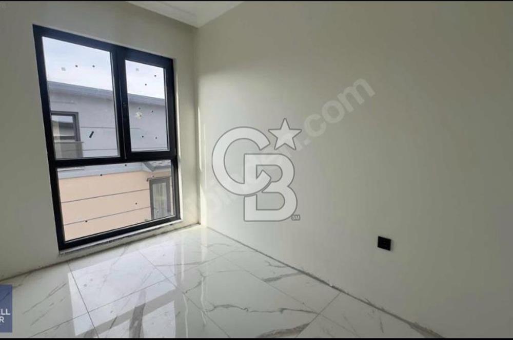 CB MAHALL'DEN MERKEZDE DENİZ MANZARALI 3+1 ÇATI DUBLEKS DAİRE